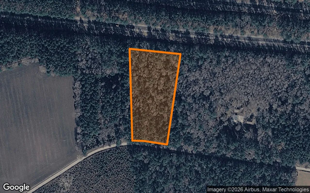 4.01 Acres in Lake Waccamaw - Columbus County, NC in Columbus County, NC