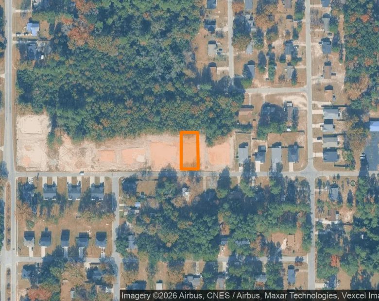 0.43 Acres in Raeford - Hoke County, NC in Hoke County, NC