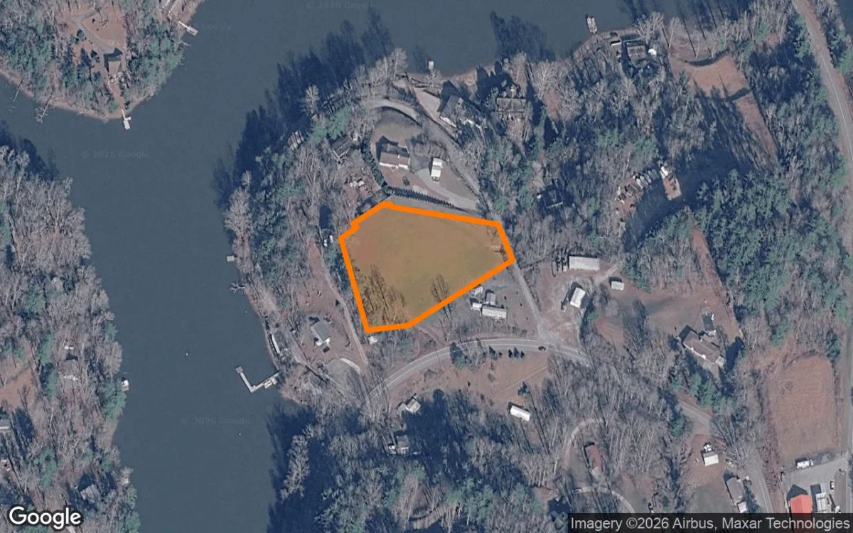 1.84 Acres in Robbinsville - Graham County, NC - Main image