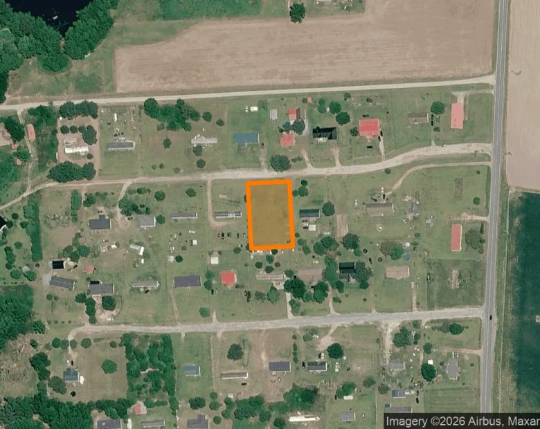 0.56 Acres in Clinton - Sampson County, NC in Sampson County, NC