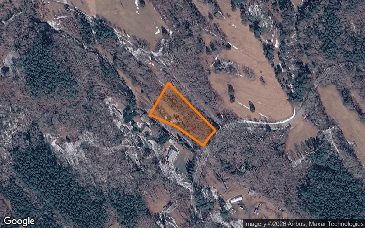 1.21 Acres in Columbus - Polk County, NC - Main image