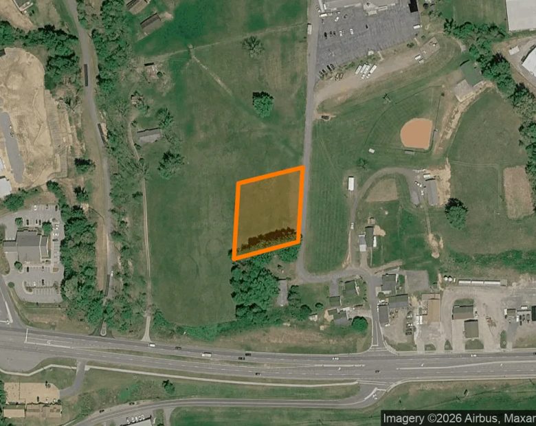 0.96 Acres in Burnsville - Yancey County, NC in Yancey County, NC