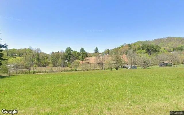0.96 Acres in Burnsville - Yancey County, NC in Yancey County, NC
