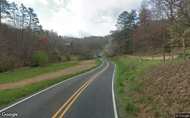 Decorative background for 3.1 Acres in Bryson City - Swain County, NC image 6