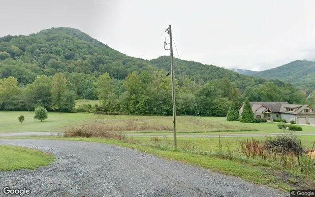 1.68 Acres in Whittier - Swain County, NC - Image 4