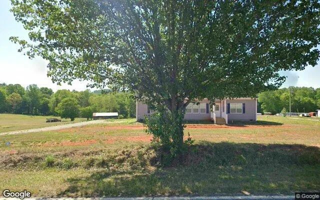 1.07 Acres in Taylorsville - Alexander County, NC in Alexander County, NC