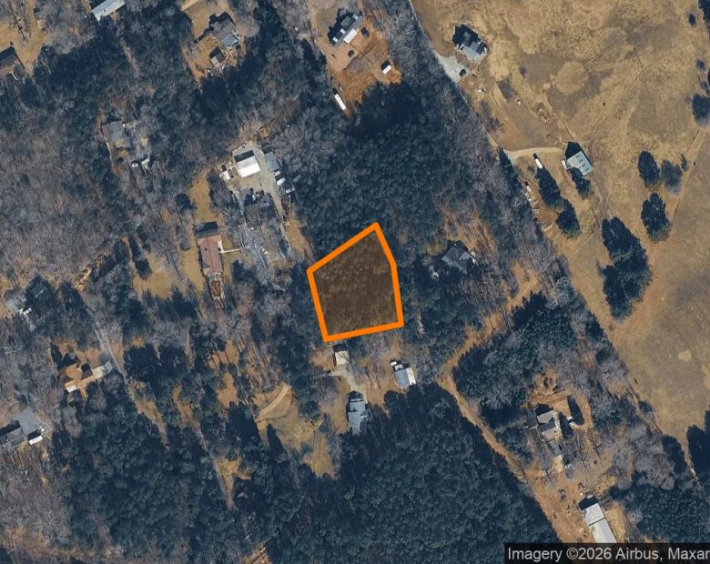 0.81 Acres in Lincoln - Lincoln County, NC in Lincoln County, NC