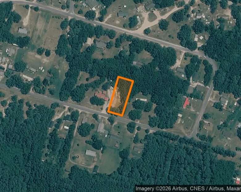 0.56 Acres in Red Springs - Hoke County, NC in Hoke County, NC