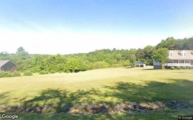 1.04 Acres in Dobson - Surry County, NC - Image 4