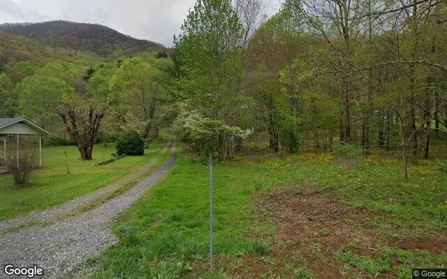 2.75 Acres in Burnsville - Yancey County, NC in Yancey County, NC