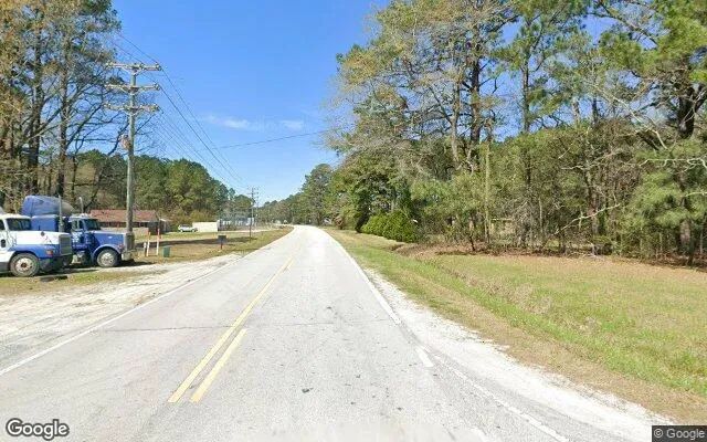 Decorative background for 0.47 Acres in Trenton - Jones County, NC image 6