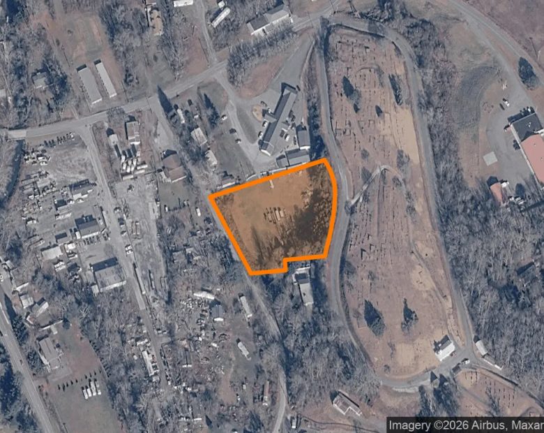 1.86 Acres in Robbinsville - Graham County, NC in Graham County, NC