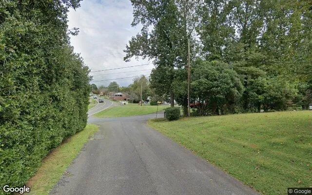 Decorative background for 1.15 Acres in Mount Airy - Surry County, NC image 5