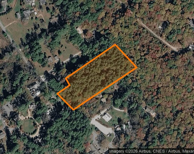 3.51 Acres in Cashiers - Jackson County, NC in Jackson County, NC
