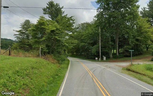 Decorative background for 1.33 Acres in Cullowhee - Jackson County, NC image 5