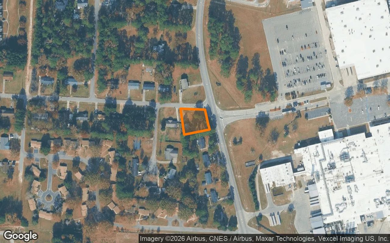 0.37 Acres in Raeford - Hoke County, NC in Hoke County, NC