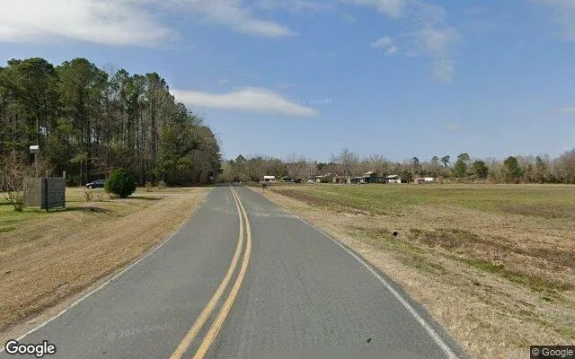 Decorative background for 1.5 Acres in Trenton - Jones County, NC image 5