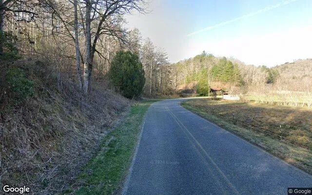 Decorative background for 0.86 Acres in Franklin - Macon County, NC image 5