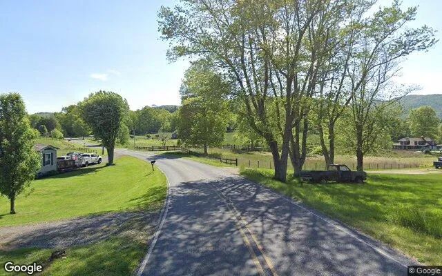 Decorative background for 4.95 Acres in Spruce Pine - Mitchell County, NC image 5