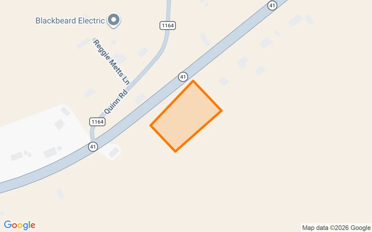 1.66 Acres in Trenton - Jones County, NC - Image 2
