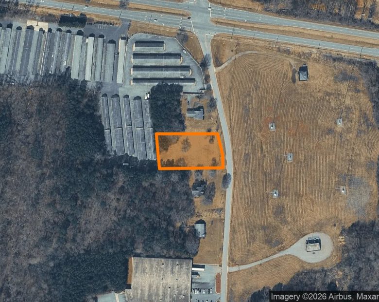0.89 Acres in Hickory - Catawba County, NC in Catawba County, NC