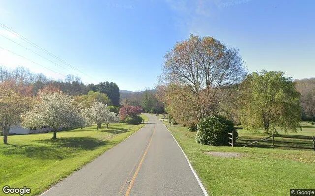 Decorative background for 1.02 Acres in Sparta - Alleghany County, NC image 5