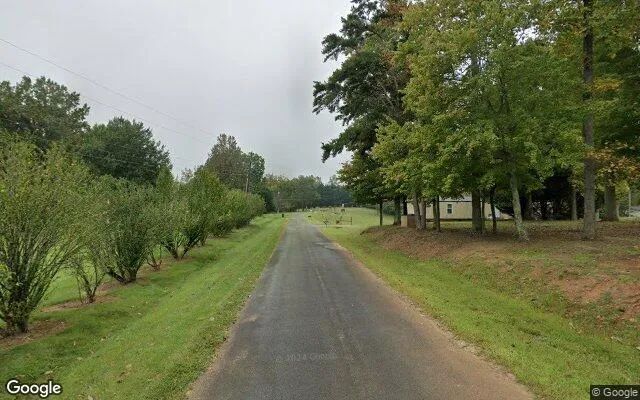 Decorative background for 1 Acres in Mount Airy - Surry County, NC image 5