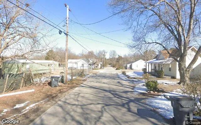 Decorative background for 0.26 Acres in Henderson - Vance County, NC image 6
