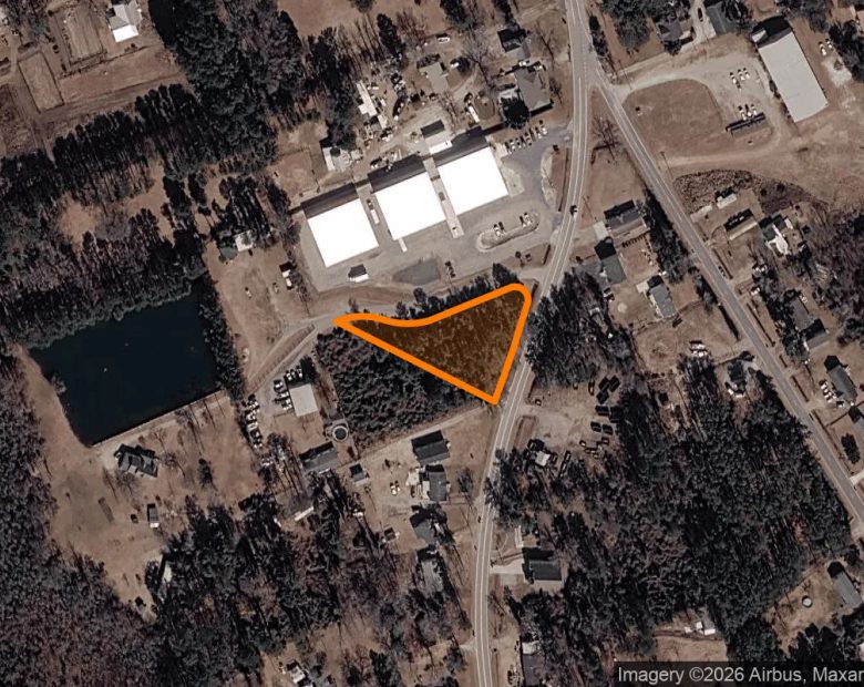 1.63 Acres in Manns Harbor - Dare County, NC in Dare County, NC