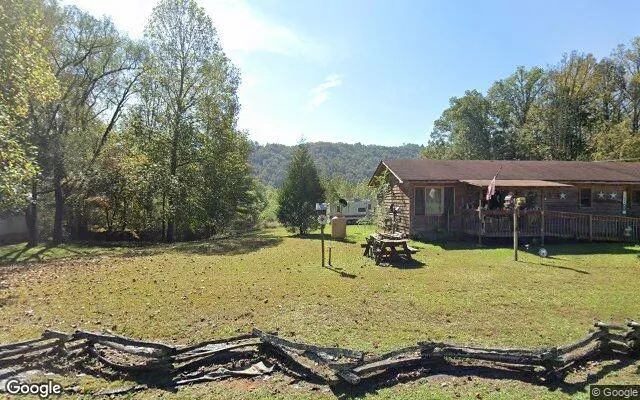 4.58 Acres in Murphy - Cherokee County, NC - Image 4