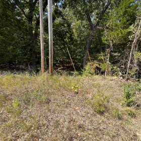 Treehouse Vibes⦠1 Mile from Groceries in Izard County, AR