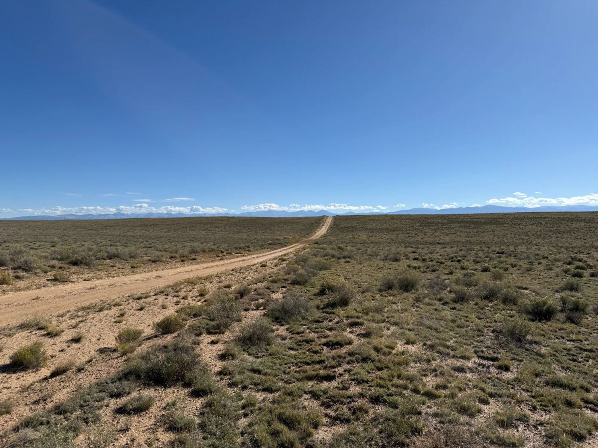 Decorative background for Your Colorado Basecamp: 5 Acres Beneath the Sangre de Cristos image 8