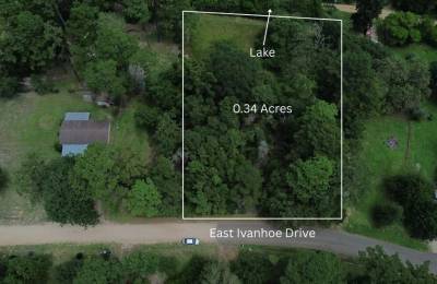E Ivanhoe Dr