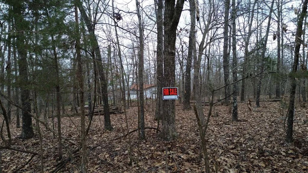 901 White Oak - Image 2