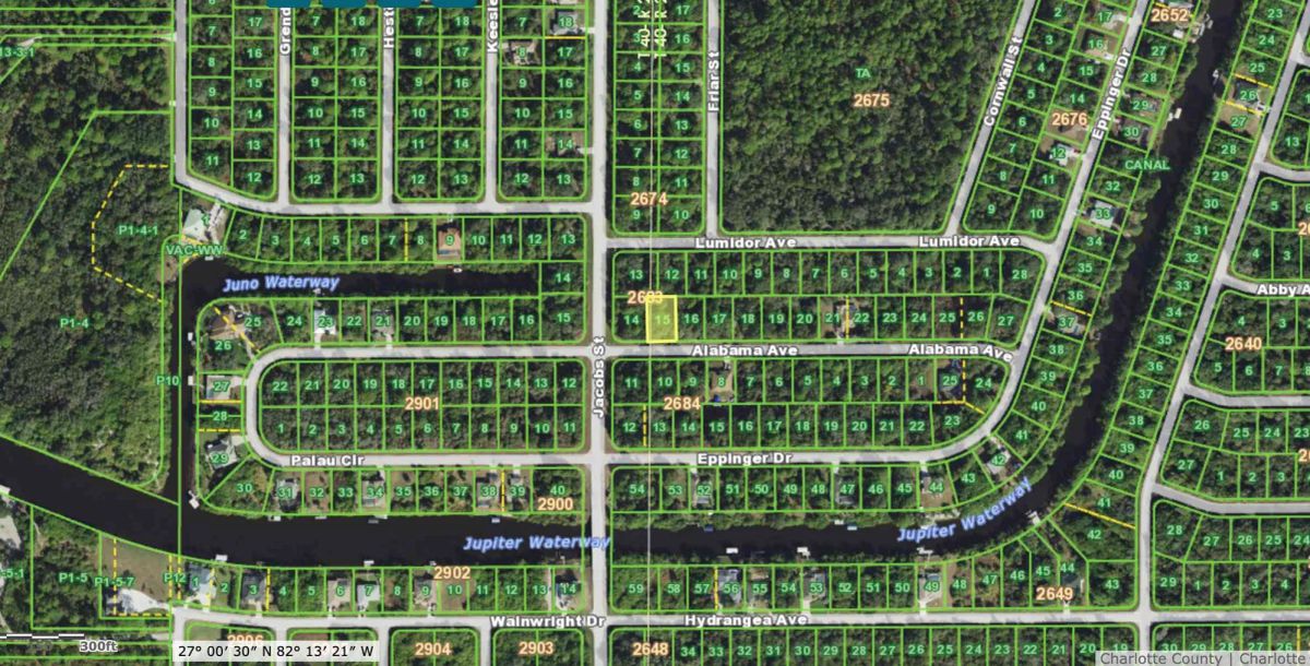 Decorative background for Port Charlotte, Florida – 14006 Alabama Ave – 1/4 Acre, Minutes to Gulf Coast Beaches! image 9