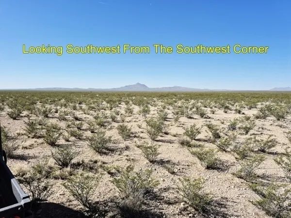 Decorative background for Sky High Ranches - Unit 5 Lot 25 image 16