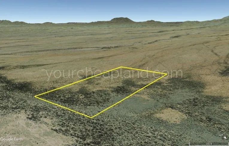 Decorative background for Hudspeth County Deals - 20 Acres Green River Valley image 6