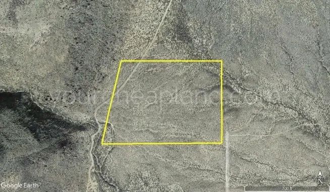 Decorative background for Green Valley Acres - Unit 30, Lot 4 image 7