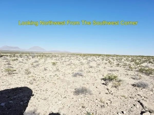 Decorative background for Sky High Ranches - Unit 5 Lot 29 image 14