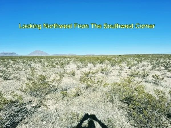 Decorative background for Sky High Ranches - Unit 5 Lot 8 image 14