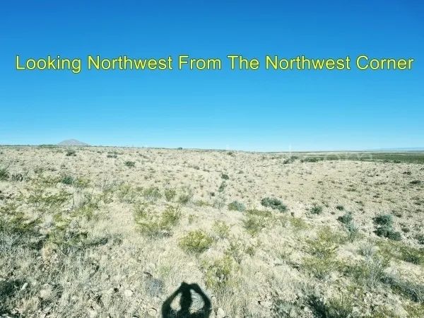Decorative background for Sky High Ranches - Unit 5 Lot 7 image 6