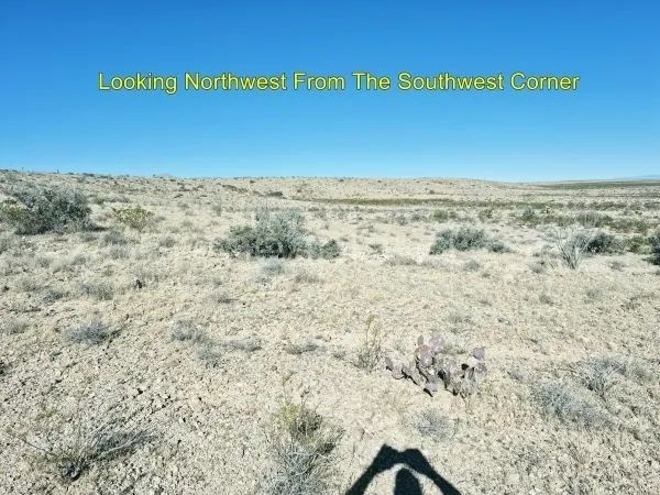 Decorative background for Sky High Ranches - Unit 5 Lot 5 image 14