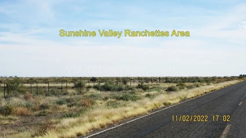 Decorative background for Sunshine Valley Ranchettes - Unit 1, Block 20, Lots 39 & 40 image 7