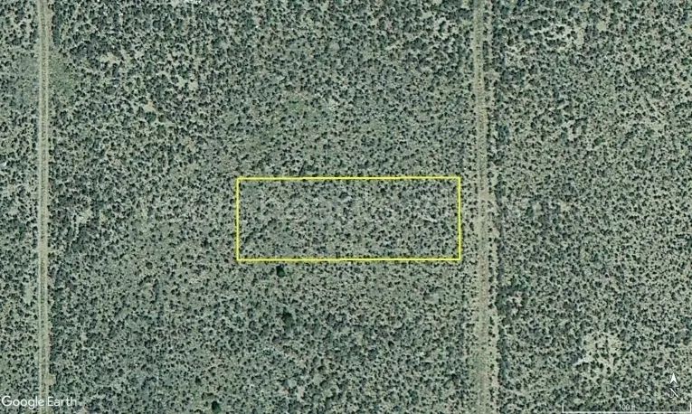 Decorative background for Tres Piedras - Unit 8, Block 42, Lot D image 5
