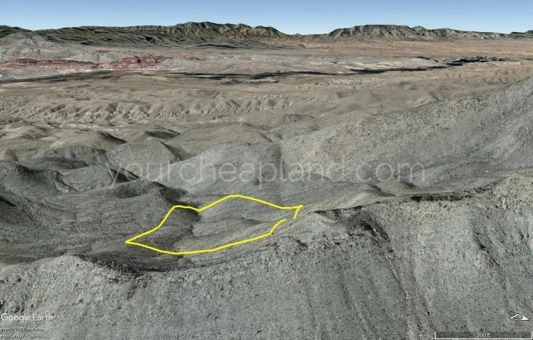 Decorative background for Hudspeth County Deals - 10 Acres Quitmans Bl73 Sec21 NE4 NW4 NE4 image 5