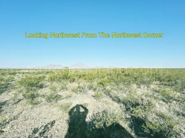 Decorative background for Sky High Ranches - Unit 5 Lot 28 image 6