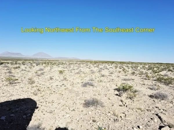 Decorative background for Sky High Ranches - Unit 5 Lot 28 image 10