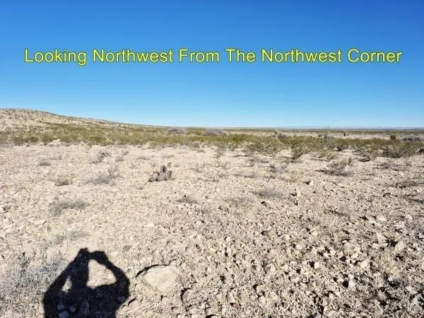 Decorative background for Sky High Ranches - Unit 5 Lot 6 image 6