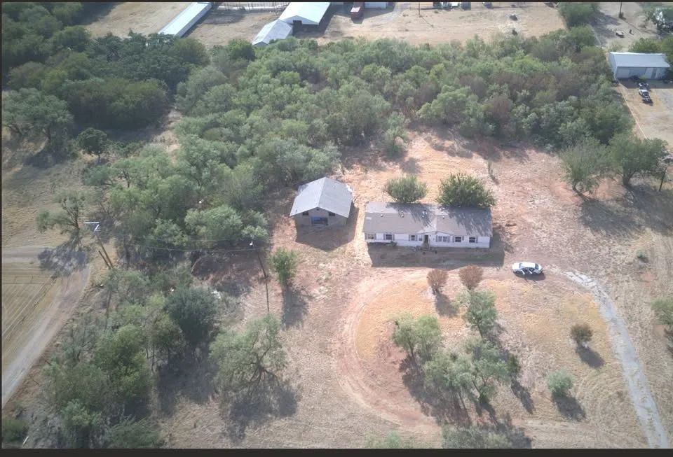 2.88 Acres - Home Site for a Home or Mobile Home, Iowa Park TX - Image 2