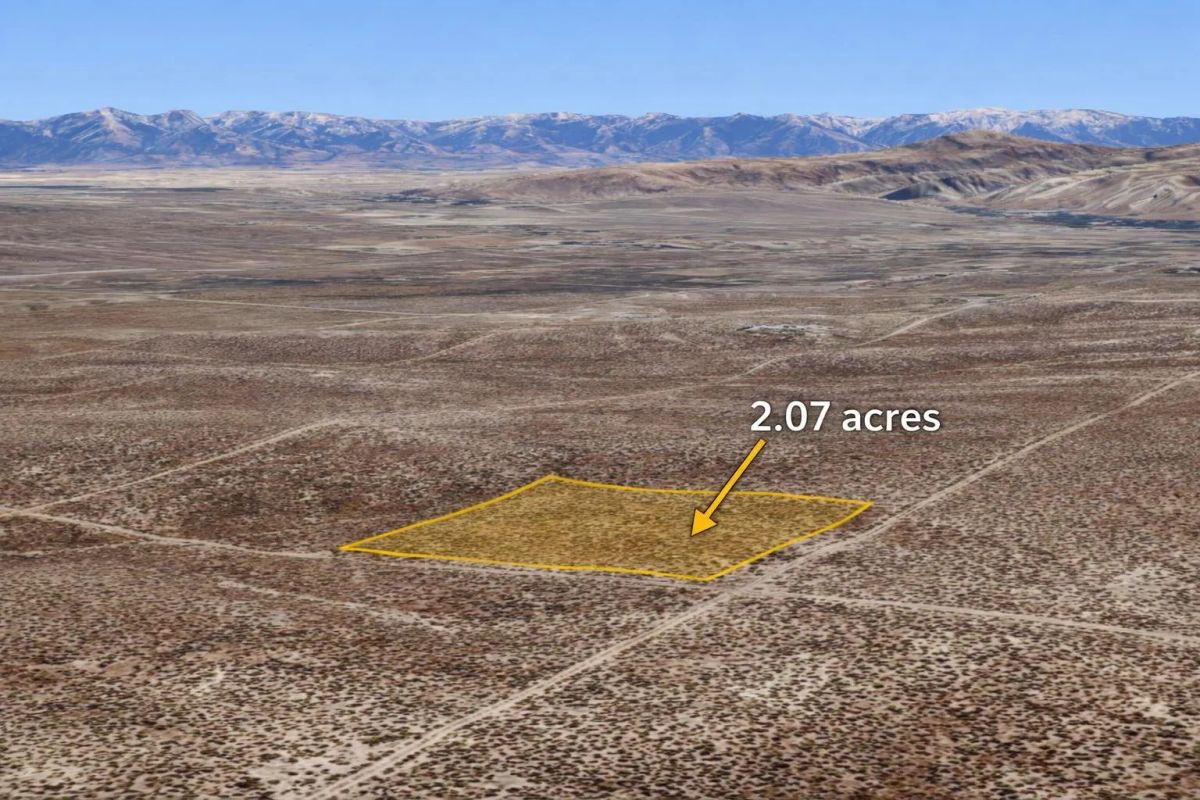 Decorative background for Your Desert Playground – 2.07 Acres Ryndon, NV image 12